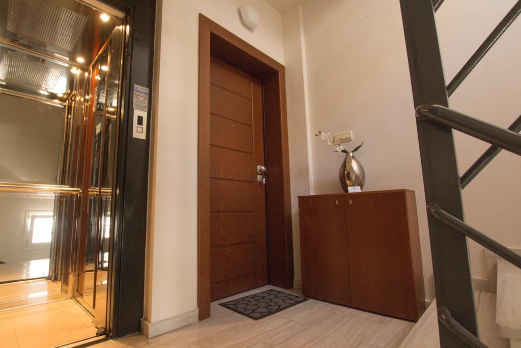 Giorgio Deluxe Apartments Kavála Luaran gambar
